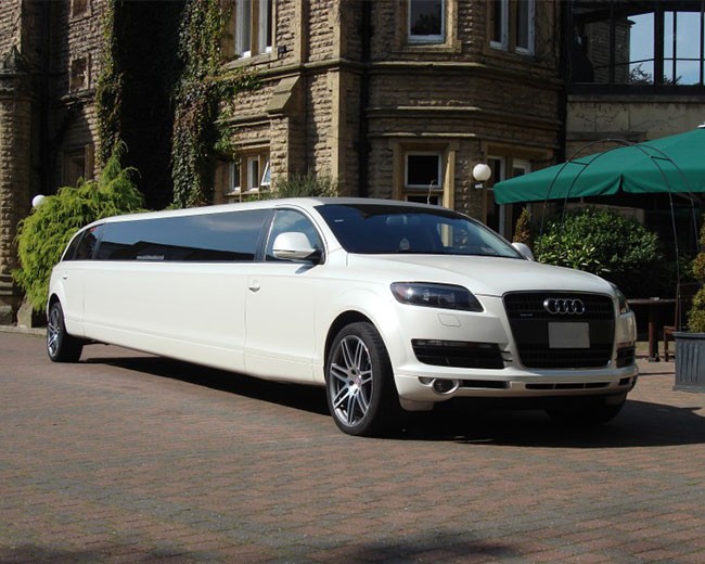 Jeep Limos and 4x4 Limos UK Limo Hire in UK Prom Cars
