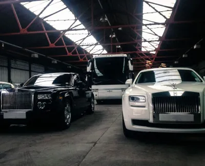 Arrive in Style: Your Definitive Guide to Prom Car Rentals () Arrive in Style: Your Definitive Guide to Prom Car Rentals